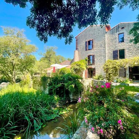ChanverrieLe Moulin Du Guy, Proche Du Puy Dufou住宿加早餐旅馆 外观 照片